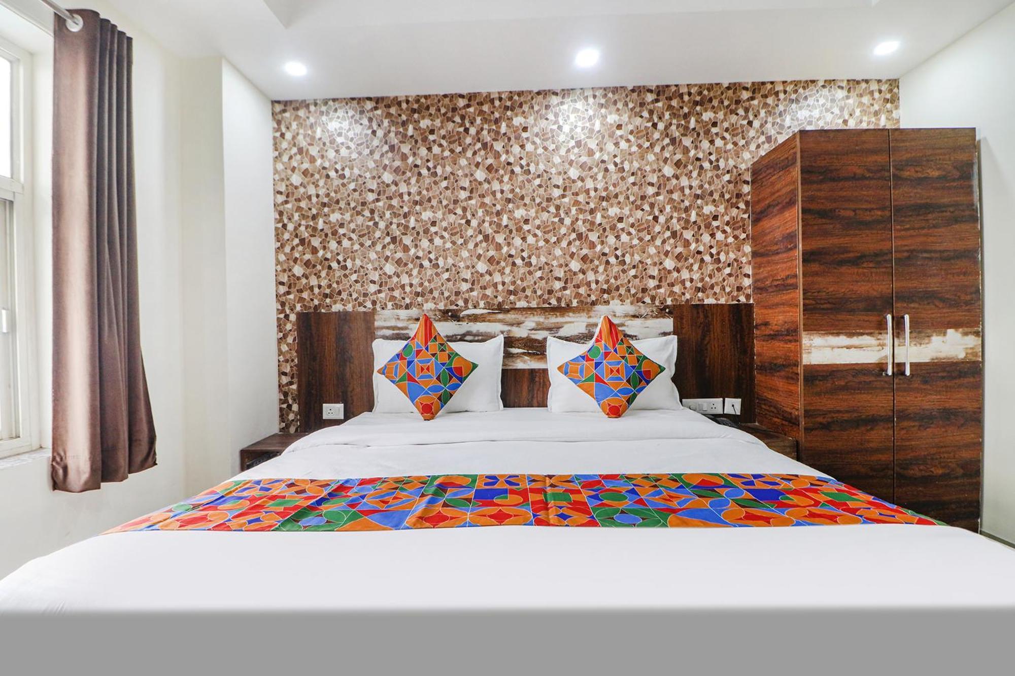 Hotel Fabhotel Kingdom Near Igi Airport